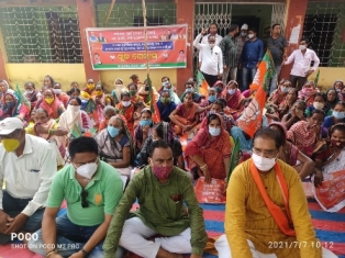 ବ୍ଳକ ଘେରିଲା ବିଜେପି ରାଜ୍ୟପାଳଙ୍କ ଉଦ୍ଦେଶ୍ୟରେ ଦାବି ପତ୍ର ପ୍ରଦାନ