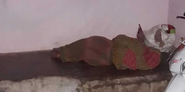 ବାଙ୍କୀ ରେ ପୋଲିସ ଏତେ ଅସହାୟ କାହିଁକି..?  କରୋନା ସଂକ୍ରମଣ ର ବାହକ ସାଜିବାକୁ ଯାଉଛି କି ବାଙ୍କୀ ପୋଲିସ ! ସାଧାରଣ ରେ ଆଲୋଚ୍ୟ ର ବିଷୟ