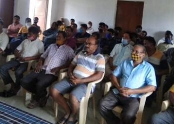 ବ୍ରାହ୍ମଣୀଗାଁ ଅଞ୍ଚଳର ବିଭିନ୍ନ ସମସ୍ୟାର : ସ୍ଥାୟୀ ସମାଧାନ ପାଇଁ  – ୬ ଘଣ୍ଟା ଧରି ଦୋକାନ ବଜ଼ାର ବନ୍ଦ 