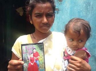 ପ୍ରେମ ସମ୍ପର୍କରେ ଧକ୍କା : ପ୍ରେମିକା ଓ ଶିଶୁ କନ୍ୟାକୁ ଶାଶୁ ଘରେ ଛାଡ଼ି ପ୍ରେମିକ ଫେରାର