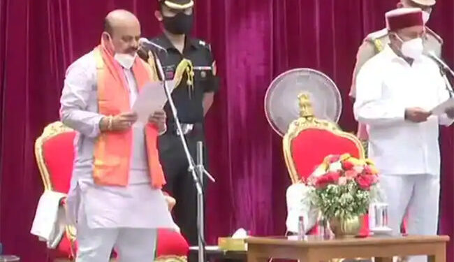 କର୍ଣ୍ଣାଟକରରେ ଆଜିଠାରୁ ବାସବରାଜ ସରକାର ଆରମ୍ଭ  : ନୂତନ ମୁଖ୍ୟମନ୍ତ୍ରୀ ଭାବେ ଶପଥ ନେଇଛନ୍ତି – ବାସବରାଜ
