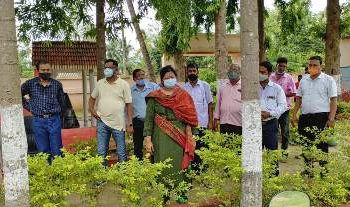 ଚାହାଳି ଜନଶକ୍ତି ଉଚ୍ଚ ବିଦ୍ୟାଳୟ ପରିଦର୍ଶନ କଲେ – ଜିଲ୍ଲାପାଳ ଡ. ପୋମା ଟୁଡୁ