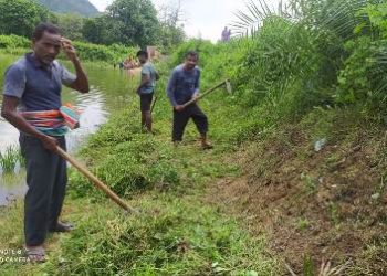 ବାହାଲ ଭଟଲି ରେ ଗାଁ ସାଥି ଓ ଯୁବକ ଙ୍କ ପ୍ରଶଂସନୀୟ ସଫେଇ କାର୍ଯ୍ୟ