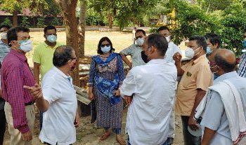 ସ୍ମାର୍ଟ ସ୍କୁଲ ରେ ପରିଣତ ହେବାକୁ ଯାଉଥିବା ଡମ ସାହି ଓ ସୁର୍କାବାଡି ହାଇସ୍କୁଲ ପରିଦର୍ଶନ କଲେ – ରଣପୁର ବିଧାୟକ ସତ୍ୟନାରାୟଣ ପ୍ରଧାନ, ଜିଲ୍ଲାପାଳ ଡ଼.ପୋମା ଟୁଡୁ