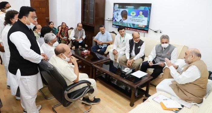 ଦଳର ସଭାପତି ତଥା ମୁଖ୍ୟମନ୍ତ୍ରୀ ନବୀନ ପଟ୍ଟନାୟକଙ୍କ ନିଦେ୍ର୍ଦଶରେ ବିଜେଡ଼ି ସଂସଦୀୟ ଦଳ ଆଜି ଗୃହମନ୍ତ୍ରୀ ଅମିତ୍ ଶାହାଙ୍କୁ ଭେଟି ସ୍ମାରକପତ୍ର ଦେଇଛନ୍ତି- ‘୫୦% ସଂରକ୍ଷଣ ସୀମା ହଟାଅ’