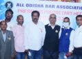  ଅଲ୍ ଓଡ଼ିଶା ବାର୍ ଆସୋସିଏସନ୍ ସଭାପତି ଓ ସମ୍ପାଦକ ବୈଠକ : ଓକିଲଙ୍କ ସ୍ୱର୍ଥ ପାଇଁ ୩୦ଜିଲ୍ଲାର ପ୍ରତିନିଧି ହେଲେ ଏକଜୁଟ୍