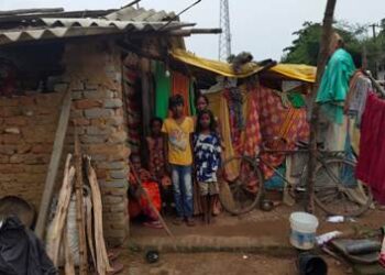 ମୋ ଝିଅକୁ ବଞ୍ଚାଇଦିଅ, ମତେ ସାହାଯ୍ୟ କର ମୋ ଝିଅକୁ କେନ୍ସର ହୋଇଛି