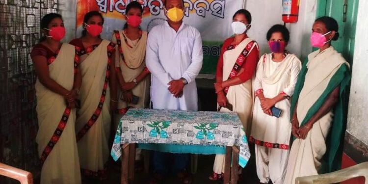 ଆଜିର ଦିନରେ ଦେଶମାତୃକାର ସେବା କରି ଆଗେଇ ନେବା
