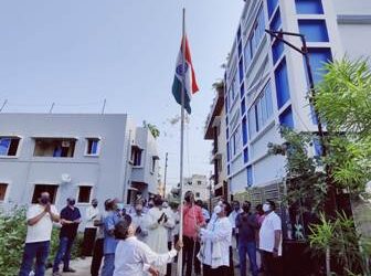 ଭୁବନେଶ୍ୱର : ରସୁଲଗଡ ଜଗନ୍ନାଥ ନଗର ବାସିନ୍ଦା ଙ୍କ ତରଫରୁ ପତାକା ଉତଲନ