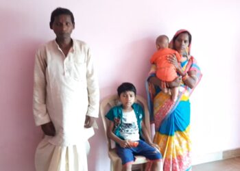 କିଶନ ପଣ୍ଡା ଜନ୍ମ ରୁ ହାଇନା ରୋଗ ପଡିତ : ଯନ୍ତ୍ରଣା ରେ ରାତିଦିନ ସମାନ । ଅପରେସନ ପାଇଁ ଅର୍ଥ ସାଜିଛି ବାଧକ