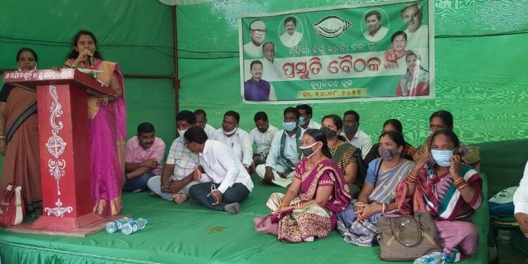 ନାରୀ ଶକ୍ତିକୁ ସଶକ୍ତିକରଣ କରିବା ପାଇଁ ଭିନ୍ନ ପ୍ରୟାସ