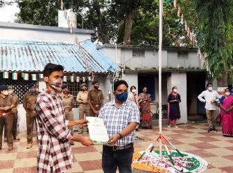 ସ୍ଵେଚ୍ଛାସେବୀ ମିଳନ କୁମାର ଭୋଇ ପାଇଲେ ପ୍ରକୃତି ବନ୍ଧୁ ପୁରସ୍କାର