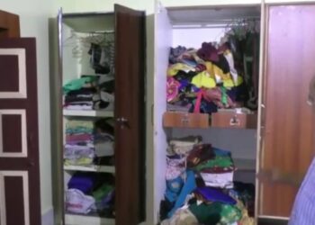 ବନ୍ଧୁକ ମୁନରେ ଲକ୍ଷାଧିକ ଟଙ୍କା ଓ ସୁନାଗହଣା ଲୁଟ ,  କନ୍ଧମାଳ  