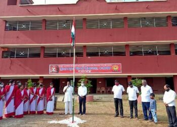 ଶ୍ରୀରାମକୃଷ୍ଣ ଆଦର୍ଶ ଶିକ୍ଷାକେନ୍ଦ୍ର ନୟାଗଡ଼ ରେ ସ୍ବାଧୀନତା ଦିବସ ପାଳନ
