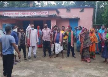 କାଜଳାଇପାଲ୍ଲୀ ପଞ୍ଚାୟତ ସରପଞ୍ଚ ଙ୍କ ଅନୁପସ୍ଥିତିରେ ଜିଆରସ ତୁଲାଉଛନ୍ତି ସରପଞ୍ଚ ଭୂମିକା : ଅଭିଯୋଗ ଜିଆରଏସ୍‌ ବନିଛନ୍ତି – ସବେର୍ସର୍ବା