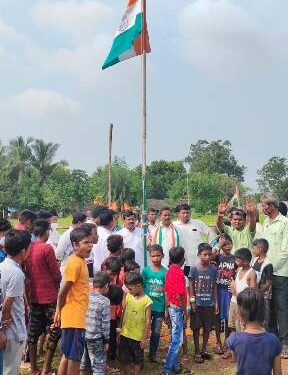 ରଣପୁର ବ୍ଲକ କଂଗ୍ରେସ ପକ୍ଷରୁ ୭୫ ତମ ସ୍ୱାଧୀନତା ଦିବସ : ବ୍ଲକ ଛକ ମହାବୀର ମନ୍ଦିର ପ୍ରାଙ୍ଗଣରେ ଜିଲ୍ଲା କଂଗ୍ରେସ ସଭାପତି ଆଇନଜୀବି ରଣଜିତ ଦାଶ ଜାତୀୟ ପତାକା ଉତ୍ତୋଳନ