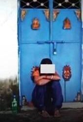 ପ୍ରେମିକ ଘର ସମ୍ମୁଖରେ ଧାରଣା ଦେଲା ପ୍ରେମିକା,ମା-ପୁଅ ଘରେ ତାଲା ପକାଇ ଫେରାର