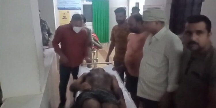 କନ୍ଧମାଳରେ ଗୁଳି ଫୁଟିଲା : ଘରେ ପଶି ଗୁଳି କରି ବ୍ୟବସାୟୀ କୁ ହତ୍ୟା ; ଦୁବୁର୍ତ୍ତ ଫେରାର – ତଦନ୍ତ ଅବ୍ୟାହତ