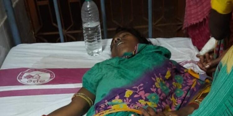 ଟିକା ନେବା ପରେ ମହିଳାଙ୍କ ମୃତ୍ୟୁ ହୋଇଥିବା ଅଭିଯୋଗ – ଓଡ଼ଗାଁ