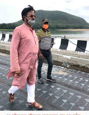 ଦୂର ଦୃଷ୍ଟିଅଭାବରେ ବୈଦ୍ୟେଶ୍ୱର ଗୋପୀନାଥପୁର ସେତୁରେ ସିଂହନାଥପୀଠ କୁ ସଂଯୋଗ କରୁଥିବା ଅଣଓସାରିଆ ସେତୁ ନିର୍ମାଣ କାହା ସ୍ୱାର୍ଥରେପ୍ରଶ୍ନକଲା ବିଜେପି 