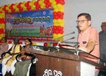 ଗାଇସିଲେଟ ର ସରଗମଲ୍ଲି ଅନୁଷ୍ଠାନ ମୁଖ୍ୟ ମନ୍ତ୍ରୀ ଟ୍ରଫି ହାସଲ