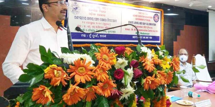 ଏନ୍‌ଏସ୍‌ଏସ୍‌ ସେ୍ୱଚ୍ଛାସେବୀ ମାନେ ମୂଲ୍ୟବୋଧର ବାହକ ସାଜନ୍ତୁ ଜାତୀୟ ସେବା ଯୋଜନା (ଏନ୍‌ଏସ୍‌ଏସ୍‌) ଦିବସ ସମାରୋହରେ ଅତିଥିମାନଙ୍କ ମତ