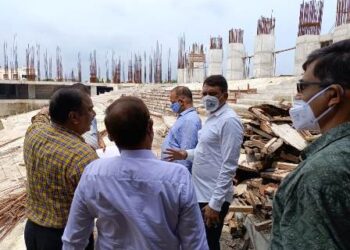 ଶିଳ୍ପମନ୍ତ୍ରୀଙ୍କ ନିର୍ମାଣଧୀନ ପ୍ରେକ୍ଷାଳୟ କଳାମଣ୍ଡଳ ପରିଦର୍ଶନ – ସଂସ୍କୃତିମନ୍ତ୍ରୀଙ୍କ ସହ ସମୀକ୍ଷା କଲେ କାର୍ଯ୍ୟର ଅଗ୍ରଗତି