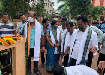 ଭୁବନେଶ୍ୱର ଏକାମ୍ର ନିର୍ବାଚନ ମଣ୍ଡଳୀ ,ୱାର୍ଡ ନଂ ୬୫,୬୬ରେ ଦେଢ଼ କୋଟି ଟଙ୍କାର ବିଭିନ୍ନ ପ୍ରକଳ୍ପ ସ୍ଥାନୀୟ ବିଧାୟକ ତଥା – ମନ୍ତ୍ରୀ ଅଶୋକ ଚନ୍ଦ୍ର ପଣ୍ଡା ଶିଳାନ୍ୟାସ କରିଥିଲେ