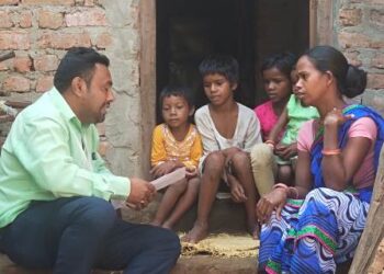 ଗଜପତି ଜିଲ୍ଲାର ଆଦିବାସୀଅଧ୍ୟୁଷିତ ନୂଆଗଡ ବ୍ଲକର ଦୁର୍ଗମ ଅଞ୍ଚଳରେ ଥିବା ଖାରିସାହି ଗ୍ରାମର ୬ ଆନଥ ଭଉଣୀଙ୍କୁ ସହାୟତାର ହାତ ବଢ଼ାଇଲା କିସ୍‍ ଫାଉଣ୍ଡେସନ୍‍