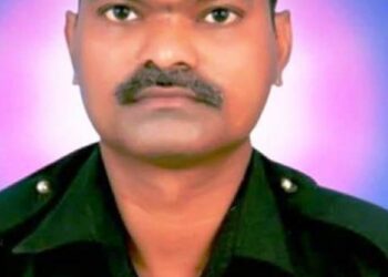 ଗଜପତି ଜିଲ୍ଲା କାଶୀନଗର ଏନ୍.ଏ.ସି.୧୨ନଂ ୱାର୍ଡ ବାସିନ୍ଦା ଆର୍ମିରେ ଯବାନ ଭାବେ କାର୍ଯ୍ୟରତ ୱାଇ. ବାସୁଦେବ ଙ୍କ ମୃତ୍ୟୁ ୧୦ଦିନ ପରେ ମୋବାଇଲ ଖୋଲିଲା ଆତ୍ମହତ୍ୟାର କାରଣ