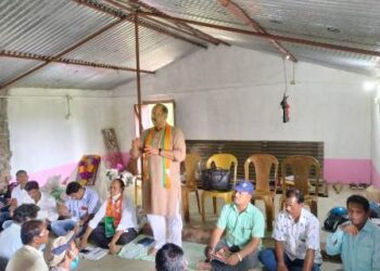 ଗଜପତି ଜିଲ୍ଲାର ମହୋନା ବ୍ଲକ ଗରଡମା ପଞ୍ଚାୟତ : ଗ୍ରାମବାସୀଙ୍କ ଯାତାୟତ ପାଇଁ ଭରସା ପାଲଟିଛି ବିଦ୍ୟୁତ ତାର  ପ୍ରଶାସନର ବିକାଶ ଲୋକଙ୍କ ପାଇଁ ସାତ ସପନ