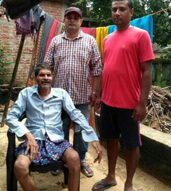 ଅସହାୟ ପାରାଲିସସ ରୋଗୀଙ୍କୁ ସାହାଯ୍ୟ ପାଇଁ  ରାଜ୍ୟ ସ୍ୱାସ୍ଥ୍ୟ ବିଭାଗ  ଓ ଜିଲ୍ଲା ପ୍ରଶାସନକୁ ଜୀବନ ସାଥୀ ସ୍ୱେଚ୍ଛାସେବୀ ସଂଗଠନର ଯୁବ ସମାଜସେଵୀଙ୍କ ଅନୁରୋଧ