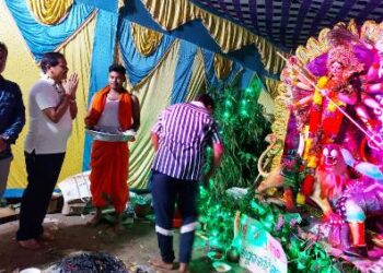 ମା ଙ୍କ କାର୍ଯ୍ୟରେ ଯୋଗ ଦେଇ ଆଶୀର୍ବାଦ ଭିକ୍ଷା କଲେ ଦଶପଲ୍ଲା ବିଧାୟକ