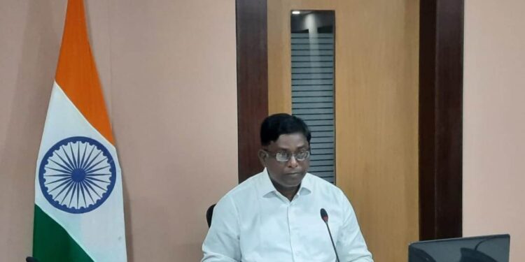 ସାମୁଦ୍ରିକ ଜୁଆରଠାରୁ ଚିଲିକାବାସୀଙ୍କ ସୁରକ୍ଷା ପାଇଁ ବନ୍ଧ ନିର୍ମାଣ ଉପରେ ଯୋଜନା ବୋର୍ଡ ଉପାଧ୍ୟକ୍ଷଙ୍କ ଗୁରୁତ୍ୱ ମାଳିସାହି ପାଖ ସେତୁ କାର୍ଯ୍ୟ ଶୀଘ୍ର ଆରମ୍ଭ କରିବାକୁ ମୁଖ୍ୟ ଶାସନ ସଚିବଙ୍କ ନିର୍ଦ୍ଦେଶ