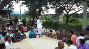 ଦଶପଲ୍ଲା ବିଧାୟକ ଙ୍କ ହାତ ମୁଠା କୁ ସୁଦୃଢ଼ କରିବା ପାଇଁ ଖାଲମଡ଼ା ବିଜେଡ଼ି କର୍ମୀ ଙ୍କ ବୈଠକ