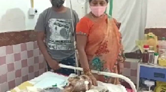 ଆନ୍ଧ୍ରପ୍ରଦେଶର ବିଶାଖପାଟଣା ସ୍ଥିତ ଏକ ଘୋରେ଼ଇ ହସ୍ପିଟାଲ ପକ୍ଷରୁ ; ବିନାଟ୍ରିଟମେଣ୍ଟରେ ବିଜୁ ସ୍ବାସ୍ଥ୍ୟ କଲ୍ୟାଣ ଯୋଜନାର -୫ଲକ୍ଷ ଟଙ୍କା ହଡ଼ପ