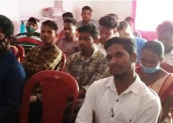 ଟେକ୍ ଇଣ୍ଡିଆ ନାମରେ ଏକ ସଂସ୍ଥା ଚାକିରୀ ଦେବା ନାମରେ ଗଜପତି ଜିଲ୍ଲାର ରାୟଗଡ଼ ବ୍ଲକର ବେକାର ଯୁବକ ଯୁବତୀଙ୍କୁ ଠକେଇ ଅଭିଯୋଗ