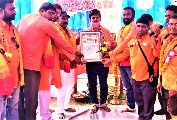 ତେନ୍ତୁଲିଖୁଂଟା ଠାରେ ବଜରଙ୍ଗ ଦଳର ନୂତନ ଶାଖା ଉଦ୍‌ଘାଟିତ ଓ ସମ୍ବର୍ଦ୍ଧନା ସଭା ୨ସାମ୍ବାଦିକଙ୍କୁ କରୋନା ଯୋଦ୍ଧା ସମ୍ମାନ ପ୍ରଦାନ