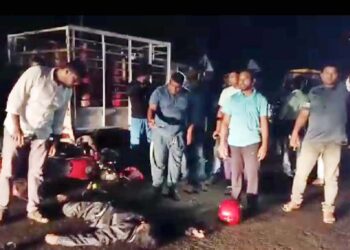 ଟାଟା ମ୍ୟାଜିକ କୁ ଧକ୍କାଦେଇ ବାଇକ ଆରୋହୀ ମୃତ