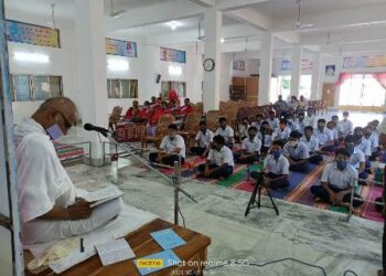 केसिंगा ओडिशा : शिशु मंदिर स्कूल छात्र एवं शिक्षक संगोष्ठी 