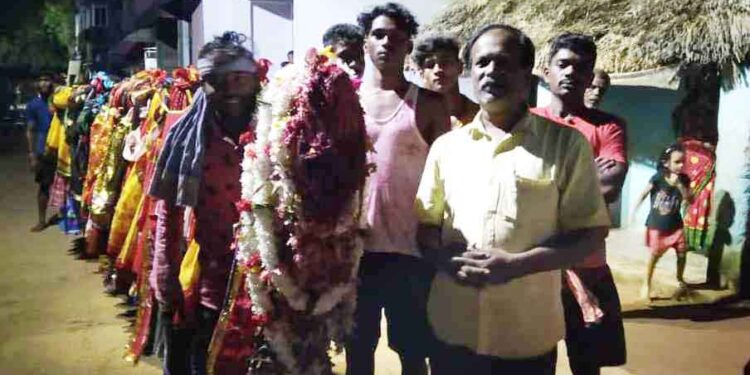ବୁଢାବୁଢି ରୁପରେ ଦର୍ଶନ ଦେଲେ ମା ଖିଲାମୁଣ୍ଡା – ରଣପୁର
