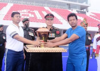 କଳିଙ୍ଗ ଷ୍ଟାଡିୟମ୍‌ରେ ସ୍ୱର୍ଣ୍ଣିମ ବିଜୟ ମଶାଲକୁ ସ୍ୱାଗତ