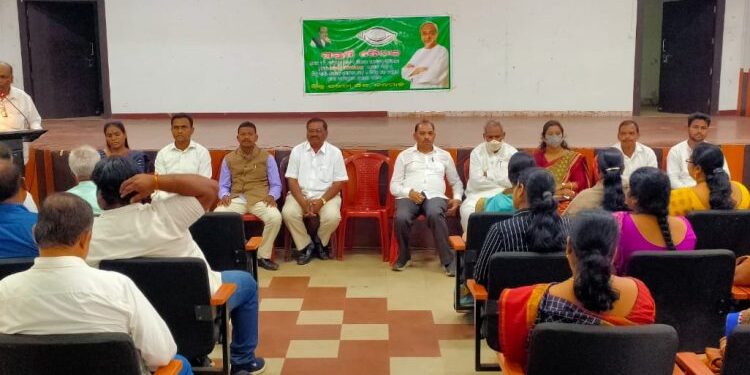 ମୁଖ୍ୟମନ୍ତ୍ରୀଙ୍କ ଦିନିକିଆ ଫୁଲବାଣୀ ଗସ୍ତକୁ ନେଇ ବିଜେଡିର ବୈଠକ