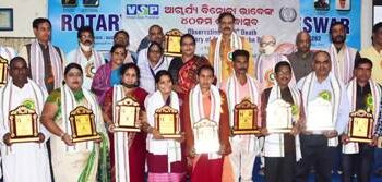 ଗାନ୍ଧୀ ଓ ବିନୋବାଙ୍କ ପଥରେ ଆତ୍ମନିର୍ଭର ଭାରତ ସମ୍ଭବ