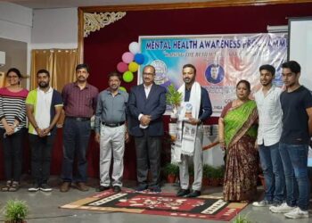 ଡି.ଏ.ଭି କଳିଙ୍ଗ ନଗର ପକ୍ଷରୁ ମାନସିକ ସ୍ଵାସ୍ଥ୍ୟ ସଚେତନତା କାର‌୍ୟ୍ୟକ୍ରମ ଚାପ ମୁକ୍ତ ହେବାକୁ ଯୋଗ କରନ୍ତୁ ଛାତ୍ରଛତ୍ରୀ
