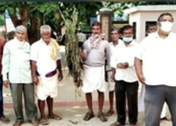 ଅଦିନିଆ ଲଗାଣ ବର୍ଷାରେ ହଜାରରୁ ଅଧିକ ଏକର ଧାନଚାଷ ପ୍ରଭାବିତ ଜିଲ୍ଲା କୃଷକ ସଂଘର କ୍ଷତିପୂରଣ ପାଇଁ ୭ଦଫା ଦାବୀ ନେଇ ଜିଲ୍ଲାପାଳଙ୍କ ଦ୍ୱାରସ୍ତ