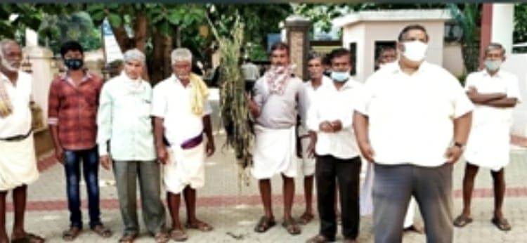 ଅଦିନିଆ ଲଗାଣ ବର୍ଷାରେ ହଜାରରୁ ଅଧିକ ଏକର ଧାନଚାଷ ପ୍ରଭାବିତ ଜିଲ୍ଲା କୃଷକ ସଂଘର କ୍ଷତିପୂରଣ ପାଇଁ ୭ଦଫା ଦାବୀ ନେଇ ଜିଲ୍ଲାପାଳଙ୍କ ଦ୍ୱାରସ୍ତ