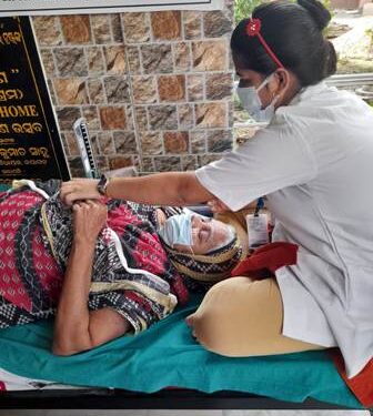 ସମର୍ପଣ “ବୃଦ୍ଧାଶ୍ରମ” ରେ ମାଗଣା ଚକ୍ଷୁ ଚିକିତ୍ସା ଶିବିର
