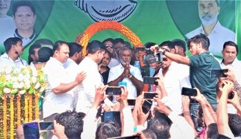 ଧନେଶ୍ୱର ଛକଠାରେ କୋରାଇ ବିଜେଡିର ଯୁବ : ଛାତ୍ର କର୍ମୀ ସମିଳନୀ – ଅନ୍ୟଦଳ ଛାଡି ୫୦ରୁ ଊର୍ଦ୍ଧ୍ୱ କର୍ମୀ ବିଜେଡିରେ ସାମିଲ