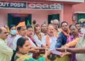 ମମିତା ମେହେର ହତ୍ୟାକାଣ୍ଡର ଖଳନାୟକ ଗୋବିନ୍ଦ ସାହୁ ସହ ଘନିଷ୍ଠ ସମ୍ପର୍କ ଥିବା : ରାଜ୍ୟ ଗୃହ ରାଷ୍ଟ୍ରମନ୍ତ୍ରୀଙ୍କ ବହିଷ୍କାର ଓ ସିବିଆଇ ତଦନ୍ତ ଦାବୀରେ ନର୍ଲା ବିଜେପି ତରଫରୁ ପଲମ ଫାଣ୍ଡିରେ ମାମଲା